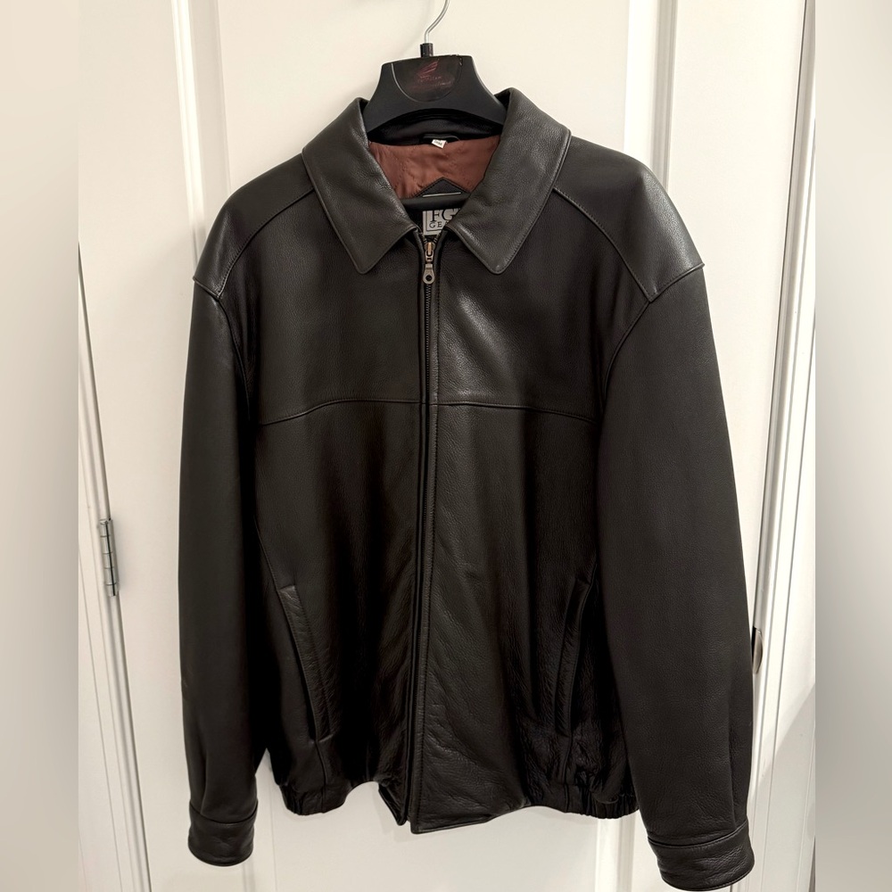 Men’s Vintage Marshall Fields Dark Brown Leather Jacket, Size Large